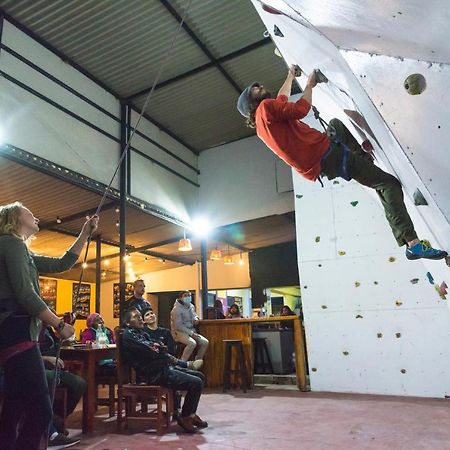 Big Mountain Hostel Huaraz  Exterior photo