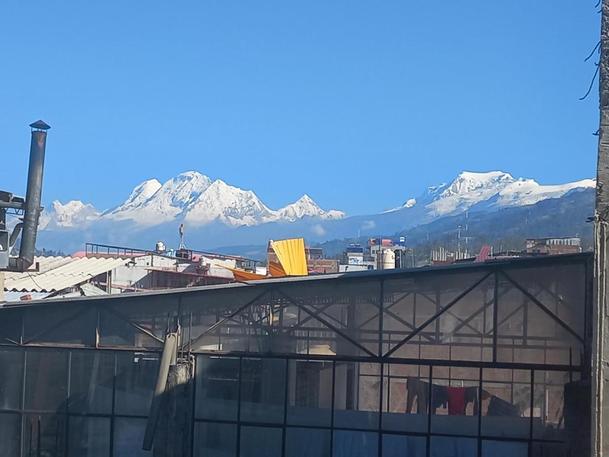 Big Mountain Hostel Huaraz  Exterior photo